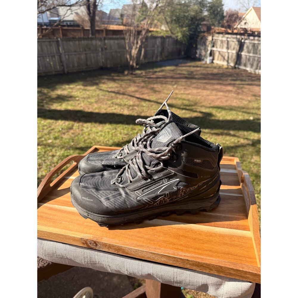 Altra Lone Peak High Black Men's Size 9
